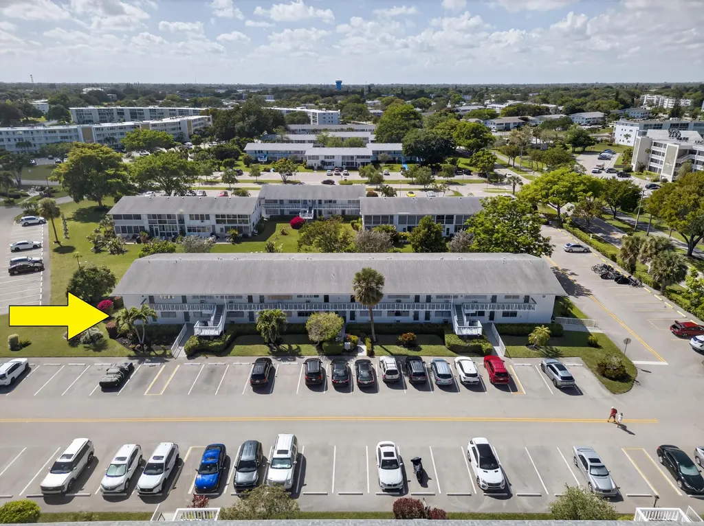21 Harwood B Deerfield Beach FL 33442
