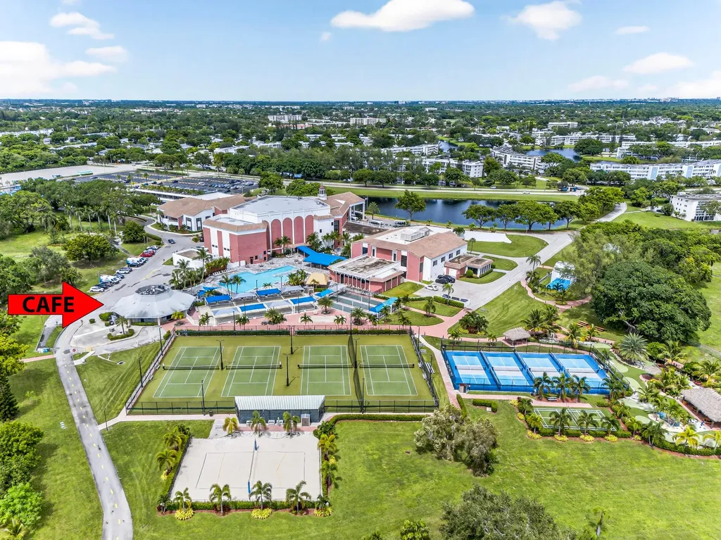 21 Harwood B Deerfield Beach FL 33442