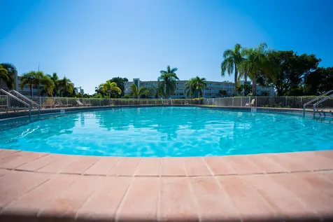 21 Harwood B Deerfield Beach FL 33442