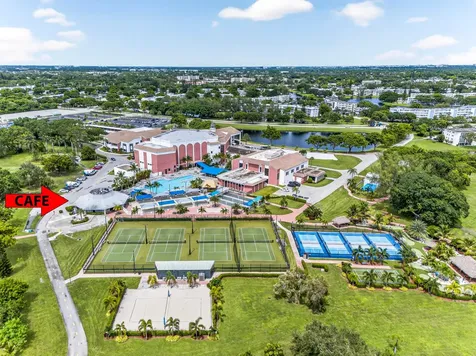 21 Harwood B Deerfield Beach FL 33442