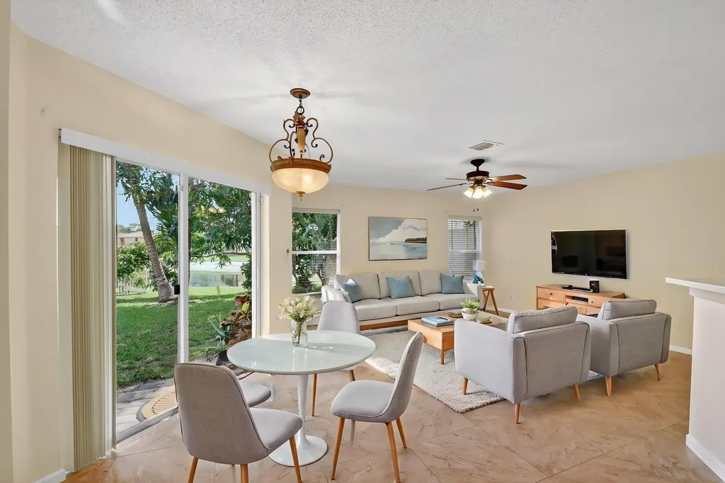 738 Perdido Heights Drive West Palm Beach FL 33413