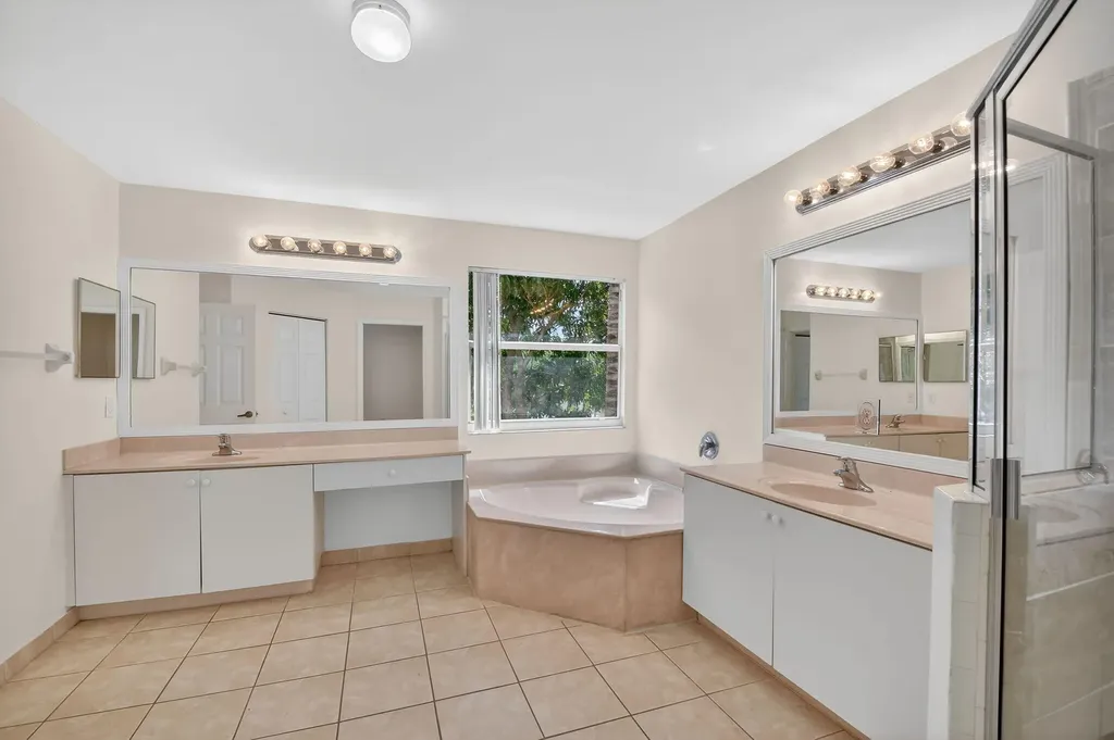 738 Perdido Heights Drive West Palm Beach FL 33413