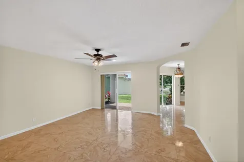 738 Perdido Heights Drive West Palm Beach FL 33413