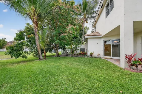 738 Perdido Heights Drive West Palm Beach FL 33413