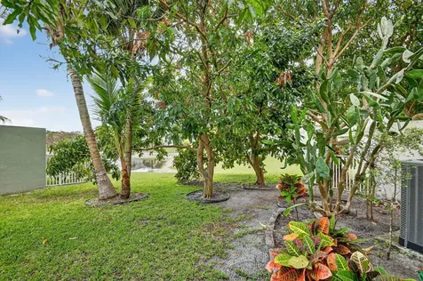 738 Perdido Heights Drive West Palm Beach FL 33413