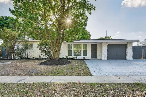710 SW 67th Avenue Pembroke Pines FL 33023