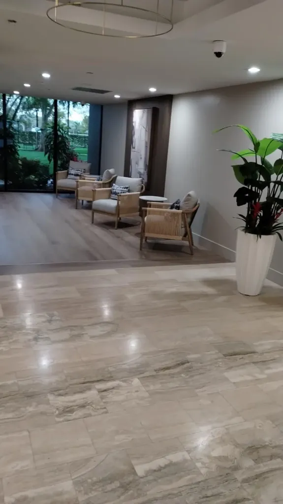 4200 Hillcrest Drive Hollywood FL 33021
