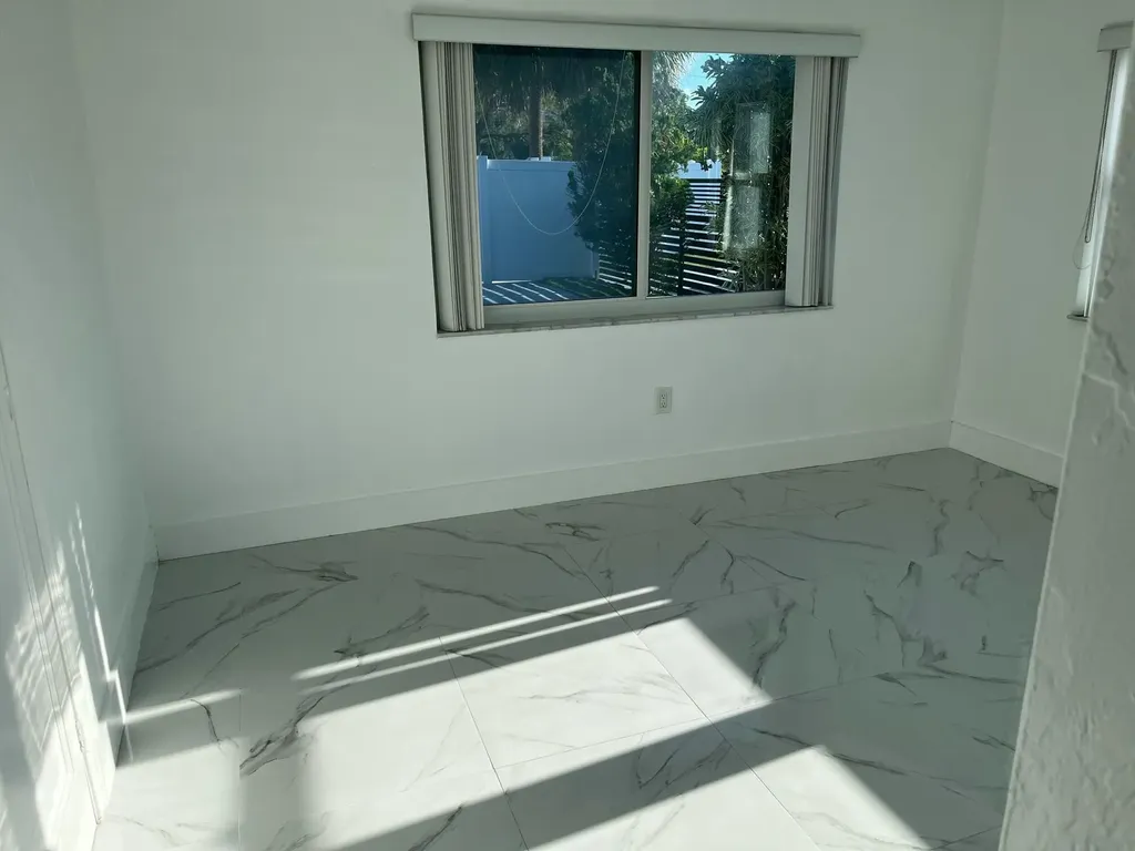 1108 NE 16th Terrace Fort Lauderdale FL 33304