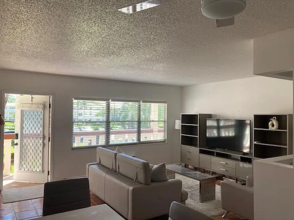 359 Brighton I Boca Raton FL 33434