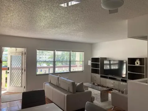 359 Brighton I Boca Raton FL 33434