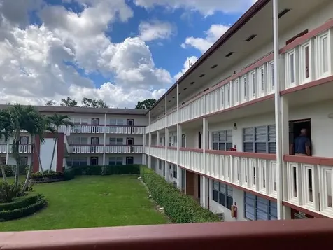 359 Brighton I Boca Raton FL 33434