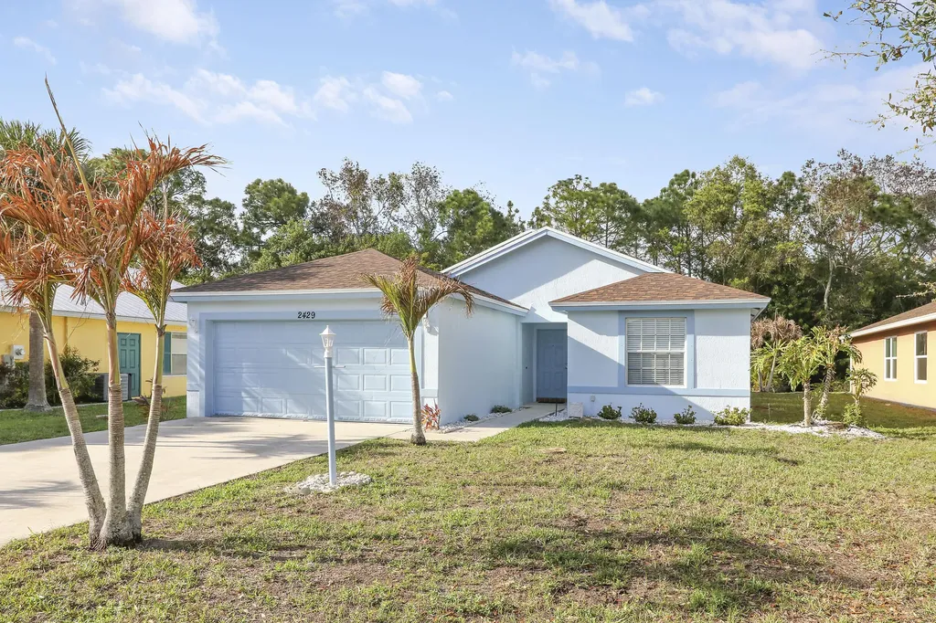 2429 SW Century Way Stuart FL 34997