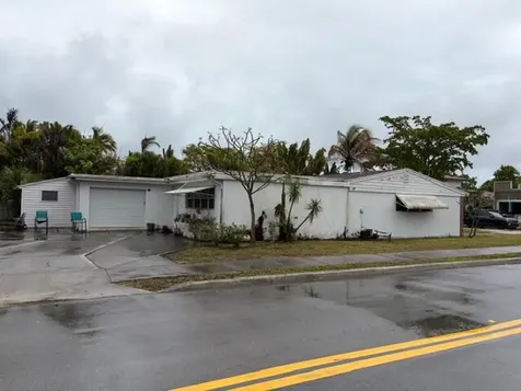 1029 Ardmore Road West Palm Beach FL 33401