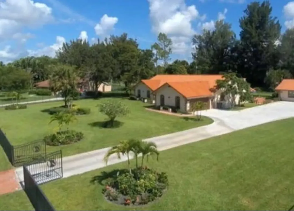14870 Horseshoe Trace Wellington FL 33414