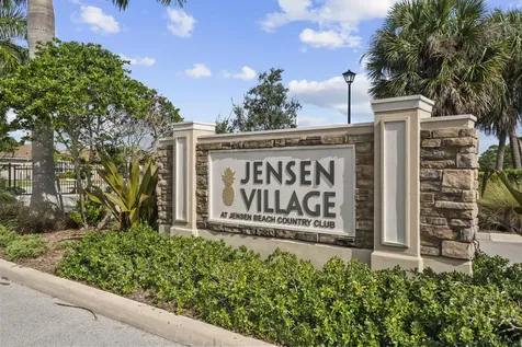 4626 NW Wandering Oak Court Jensen Beach FL 34957