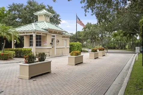 4626 NW Wandering Oak Court Jensen Beach FL 34957
