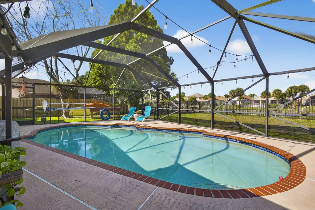 132 Parkwood Drive Royal Palm Beach FL 33411