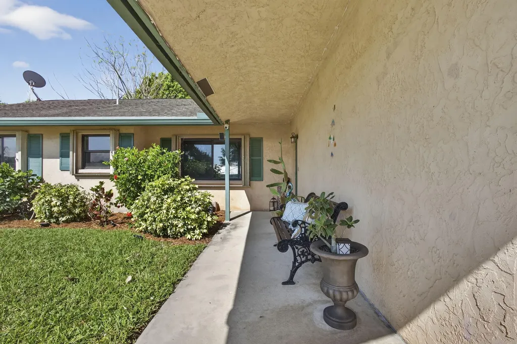 132 Parkwood Drive Royal Palm Beach FL 33411