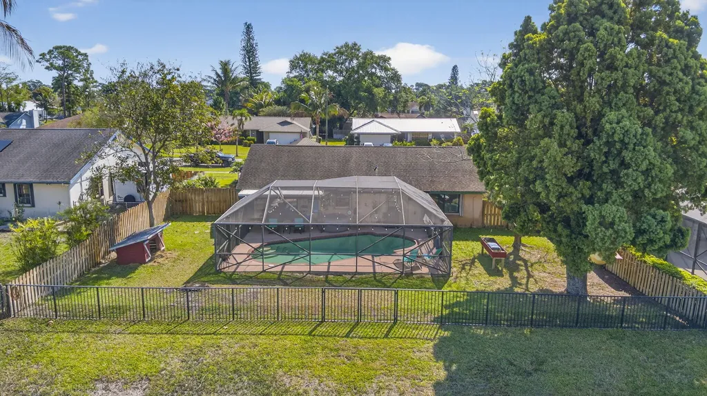 132 Parkwood Drive Royal Palm Beach FL 33411