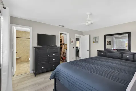 132 Parkwood Drive Royal Palm Beach FL 33411