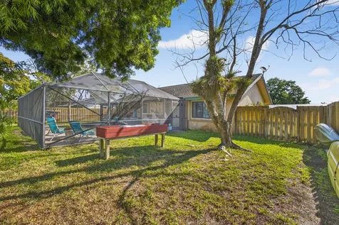 132 Parkwood Drive Royal Palm Beach FL 33411