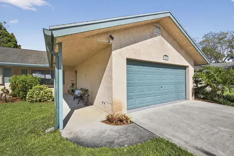 132 Parkwood Drive Royal Palm Beach FL 33411