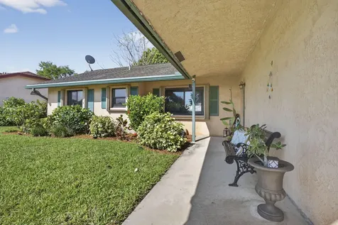 132 Parkwood Drive Royal Palm Beach FL 33411