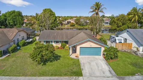 132 Parkwood Drive Royal Palm Beach FL 33411