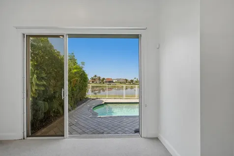 3857 Regency Circle N Boca Raton FL 33496