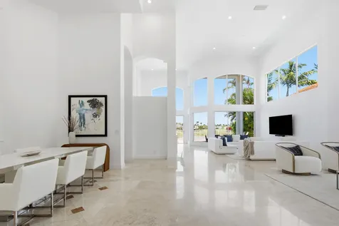 3857 Regency Circle N Boca Raton FL 33496