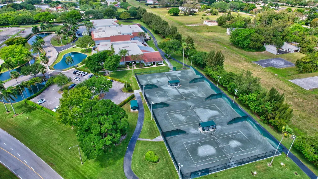 14475 Strathmore Lane Delray Beach FL 33446