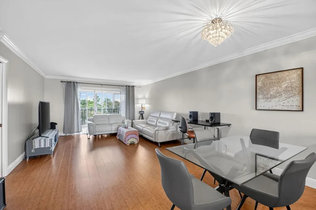 14475 Strathmore Lane Delray Beach FL 33446