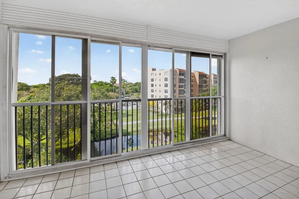 14475 Strathmore Lane Delray Beach FL 33446