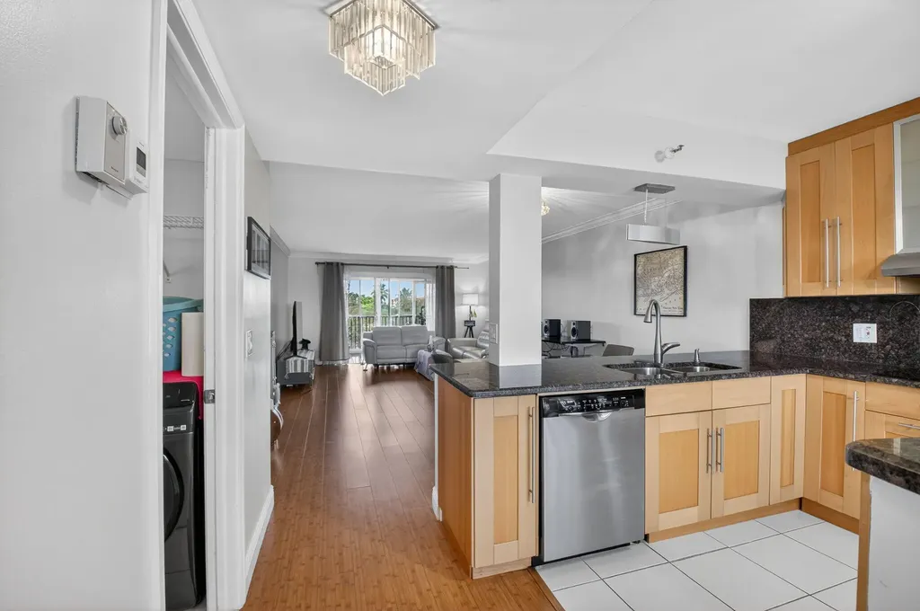 14475 Strathmore Lane Delray Beach FL 33446