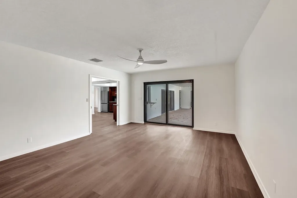 1321 SW 74th Terrace Plantation FL 33317