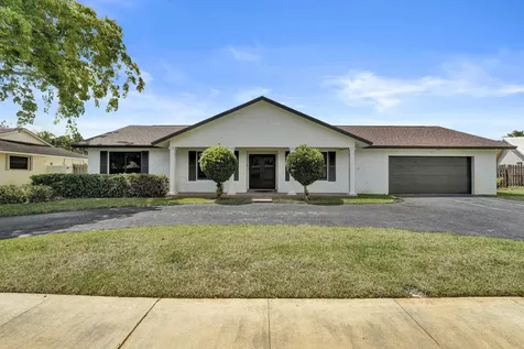 1321 SW 74th Terrace Plantation FL 33317