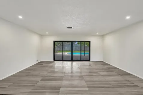 1321 SW 74th Terrace Plantation FL 33317