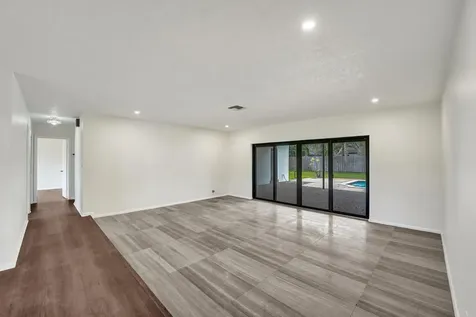 1321 SW 74th Terrace Plantation FL 33317