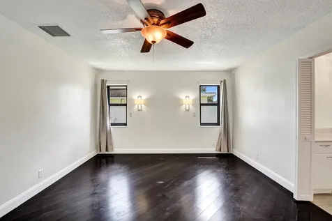 1321 SW 74th Terrace Plantation FL 33317