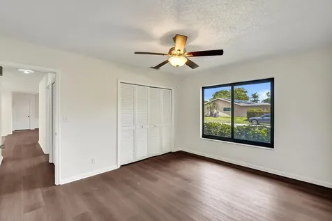 1321 SW 74th Terrace Plantation FL 33317