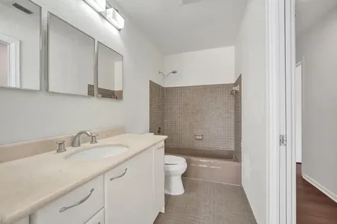 1321 SW 74th Terrace Plantation FL 33317