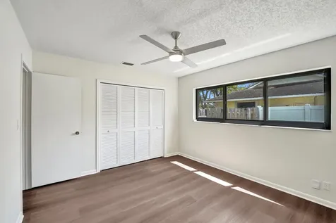 1321 SW 74th Terrace Plantation FL 33317