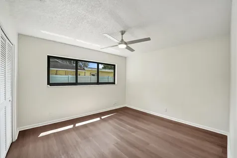 1321 SW 74th Terrace Plantation FL 33317