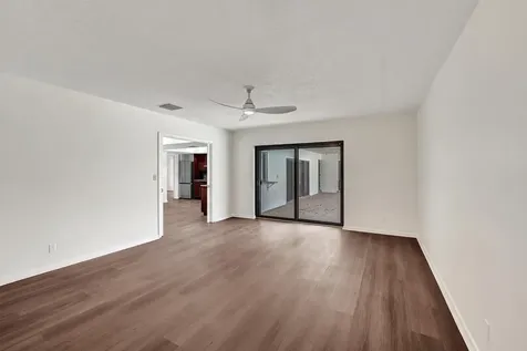 1321 SW 74th Terrace Plantation FL 33317