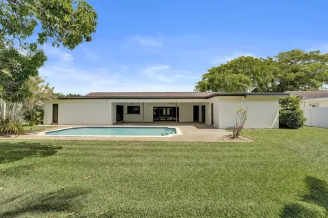 1321 SW 74th Terrace Plantation FL 33317