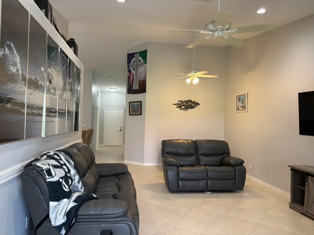 12054 Napoli Lane Boynton Beach FL 33437