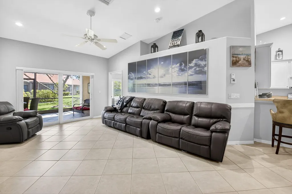 12054 Napoli Lane Boynton Beach FL 33437