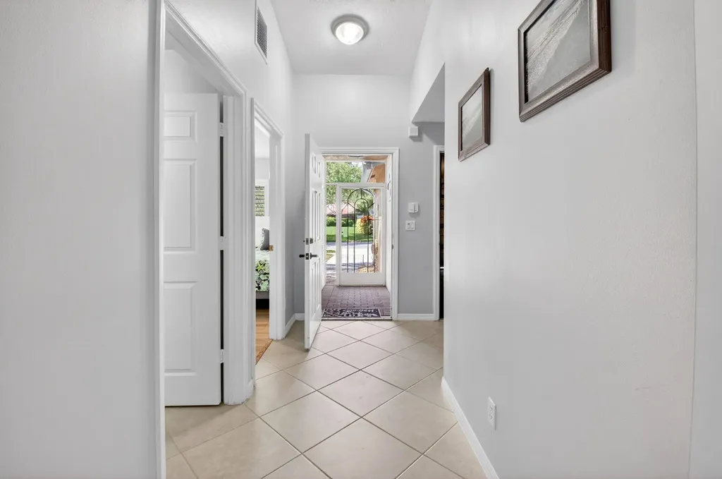 12054 Napoli Lane Boynton Beach FL 33437