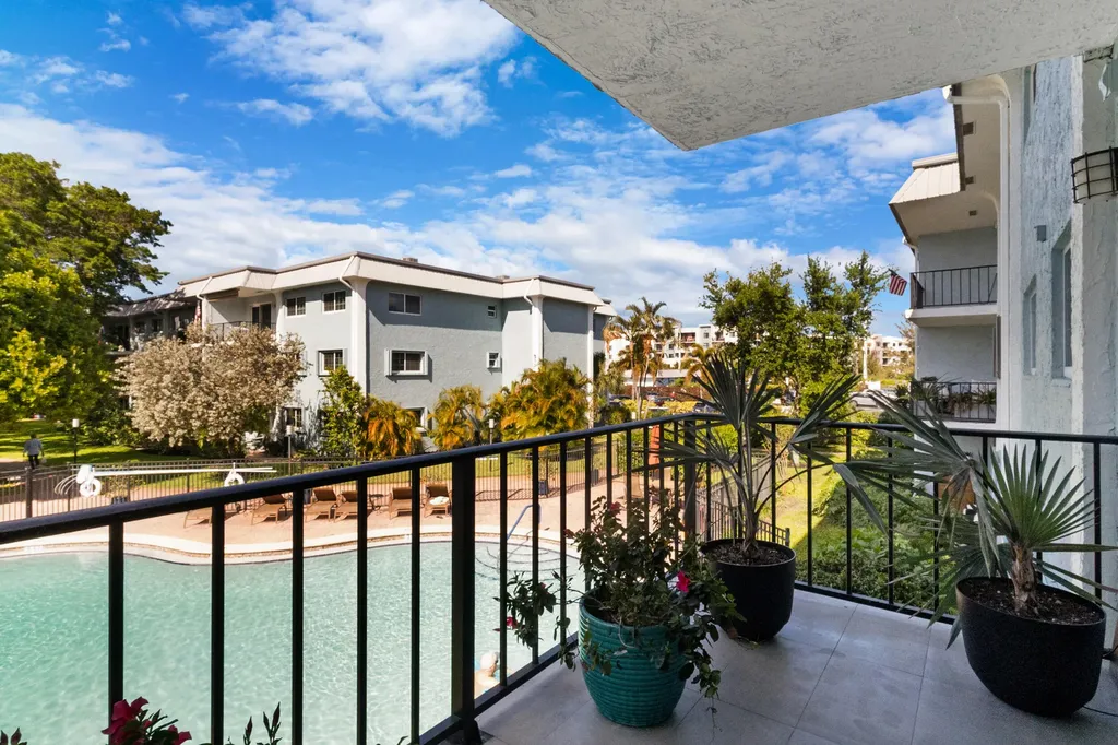 3004 NE 5th Terrace NE Fort Lauderdale FL 33334