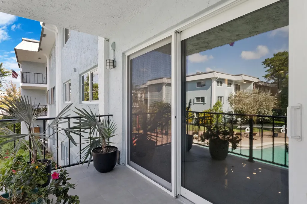 3004 NE 5th Terrace NE Fort Lauderdale FL 33334